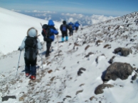Начало спуска с Восточной вершины Эльбруса